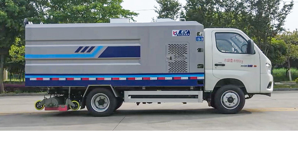 福田祥菱纯电吸尘车